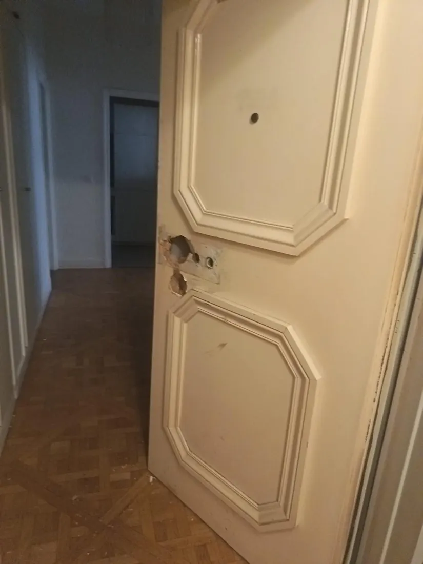 Trous de perçage au niveau du cylindre après ouverture destructive de serrure